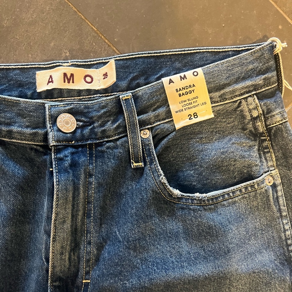 Amo Sandra Baggy Low Rise Jean